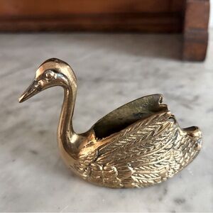 Small brass swan - vintage
